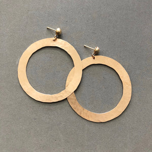 Hollow circle earrings - E49