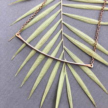 Load image into Gallery viewer, Torc necklace - bronze wire necklace - N43
