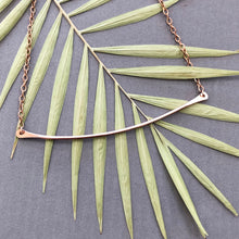 Load image into Gallery viewer, Torc necklace - bronze wire necklace - N43
