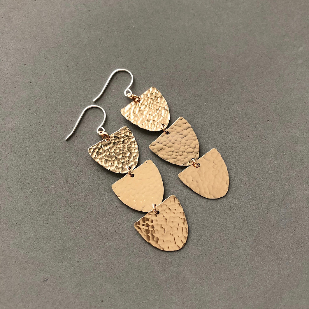 Shield trio earrings - E89
